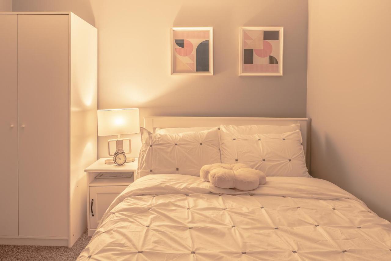 You Will Love This 2Br Guest Suite In Se YYC Esterno foto