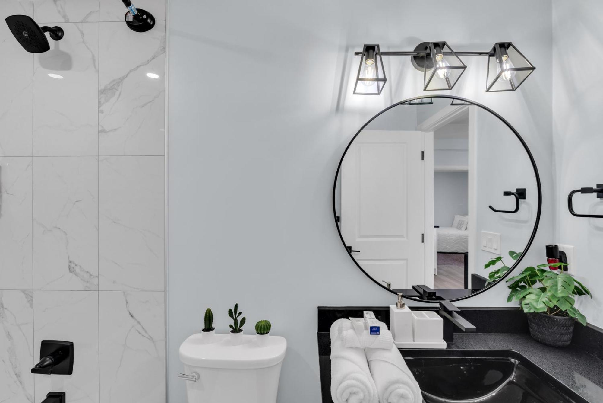 You Will Love This 2Br Guest Suite In Se YYC Esterno foto
